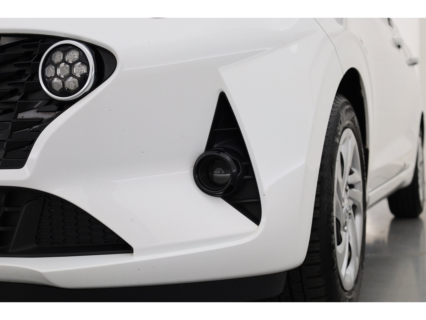 Hyundai i10 1.0 Comfort 5-zits | Rijklaar!! | Cruise Control | Lane Assist | DAB | Apple CarPlay & Android Auto