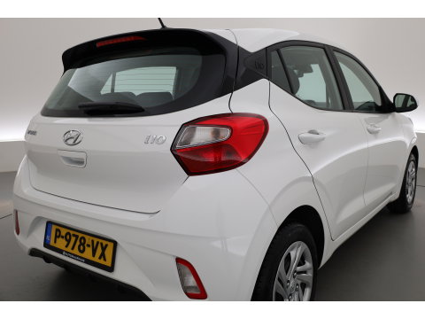 Hyundai i10 1.0 Comfort 5-zits | Rijklaar!! | Cruise Control | Lane Assist | DAB | Apple CarPlay & Android Auto