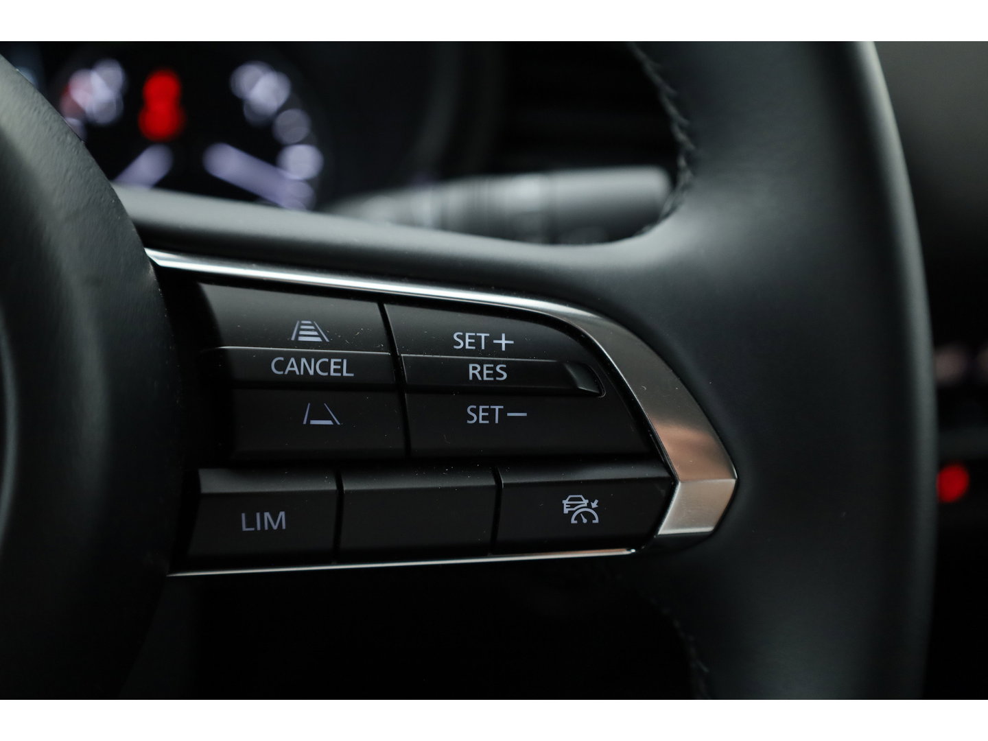 Mazda CX-30 2.0 e-SkyActiv-G M Hybrid Nagisa | Rijklaar! | HUD | Adapt. Cruise | Memory | Camera | All Seasons | Apple CarPlay | Keyless