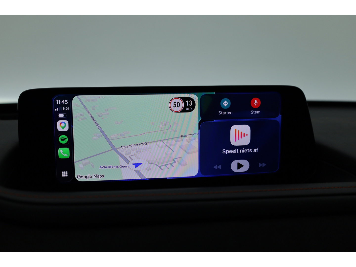 Mazda CX-30 2.0 e-SkyActiv-G M Hybrid Nagisa | Rijklaar! | HUD | Adapt. Cruise | Memory | Camera | All Seasons | Apple CarPlay | Keyless