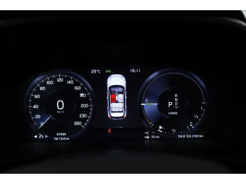 Volvo XC40 1.5 T4 Plug-in hybrid Plus Dark | Pano | Leder | Camera | Stoel- Stuurverw. | Cruise Ctrl. | Apple CarPlay | Navi