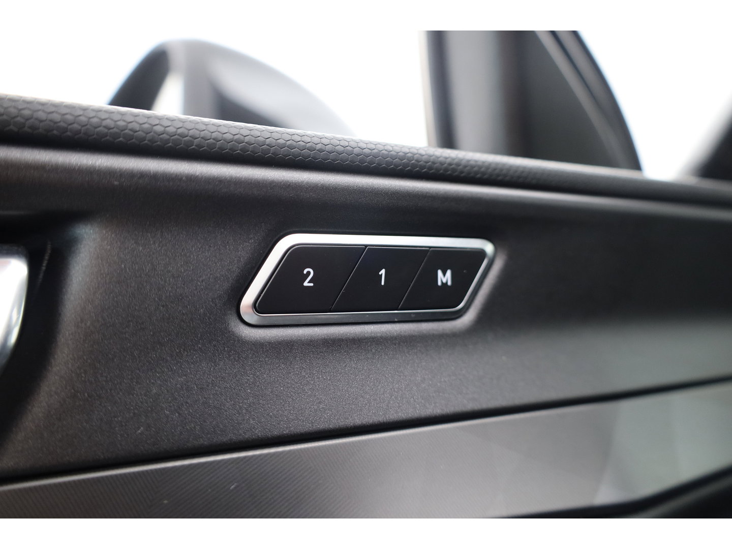 Lynk & Co 01 1.5 | Pano | Apple CarPlay | Keyless | Adapt. Cruise | Dodehoek. | 360cam. | Infinity Audio |