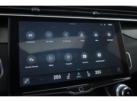 Lynk & Co 01 1.5 | Pano | Apple CarPlay | Keyless | Adapt. Cruise | Dodehoek. | 360cam. | Infinity Audio |