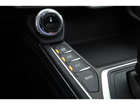 Lynk & Co 01 1.5 | Pano | Apple CarPlay | Keyless | Adapt. Cruise | Dodehoek. | 360cam. | Infinity Audio |