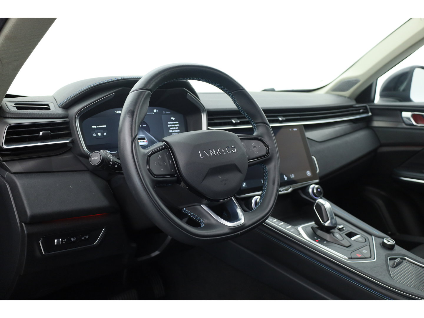 Lynk & Co 01 1.5 | Pano | Apple CarPlay | Keyless | Adapt. Cruise | Dodehoek. | 360cam. | Infinity Audio |
