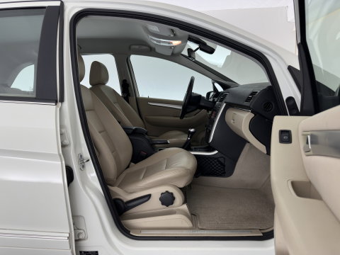 Mercedes-Benz B-Klasse 160 BlueEFFICIENCY Business Class *LEATHER | AIRCO | CRUISE | COMFORT-SEATS | 17''ALU*
