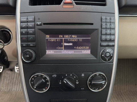 Mercedes-Benz B-Klasse 160 BlueEFFICIENCY Business Class *LEATHER | AIRCO | CRUISE | COMFORT-SEATS | 17''ALU*