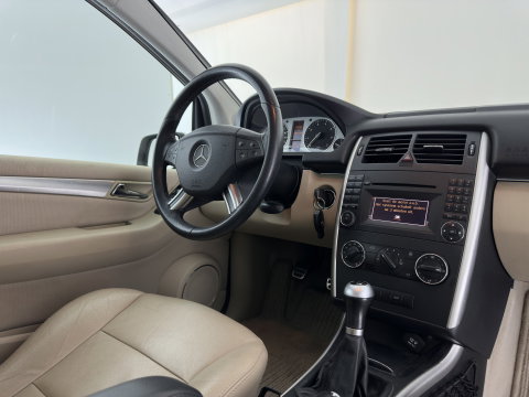 Mercedes-Benz B-Klasse 160 BlueEFFICIENCY Business Class *LEATHER | AIRCO | CRUISE | COMFORT-SEATS | 17''ALU*