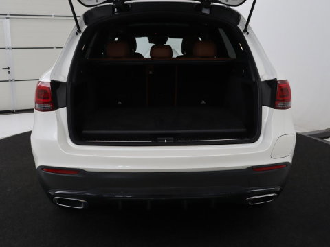 Mercedes-Benz GLC 300e 4MATIC Business Solution AMG | Panoramadak | Leder | 360 camera | Cruise control | Carplay | Sfeerverlichting | Burnmeister surround | Climate control |
