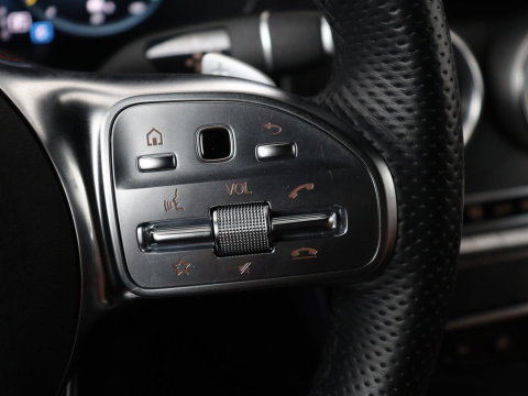 Mercedes-Benz GLC 300e 4MATIC Business Solution AMG | Panoramadak | Leder | 360 camera | Cruise control | Carplay | Sfeerverlichting | Burnmeister surround | Climate control |