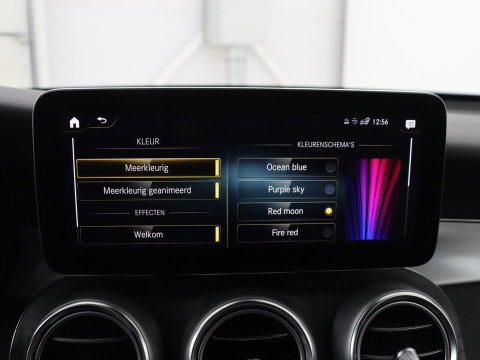 Mercedes-Benz GLC 300e 4MATIC Business Solution AMG | Panoramadak | Leder | 360 camera | Cruise control | Carplay | Sfeerverlichting | Burnmeister surround | Climate control |