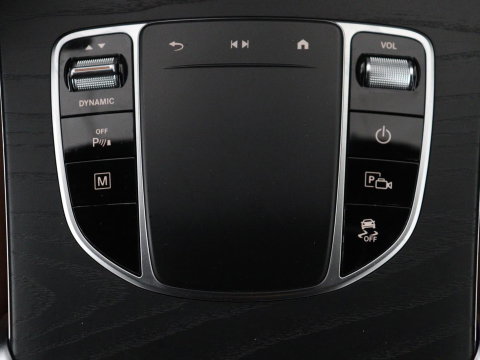 Mercedes-Benz GLC 300e 4MATIC Business Solution AMG | Panoramadak | Leder | 360 camera | Cruise control | Carplay | Sfeerverlichting | Burnmeister surround | Climate control |