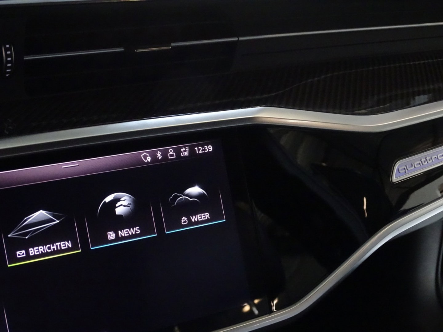 Audi A6 Limousine 55 TFSI 340PK Quattro / S6 Ed. / B&O / LED / 360°