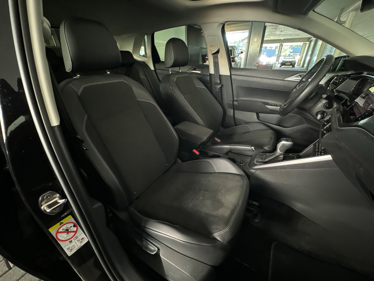 Volkswagen Polo 1.0 TSI R-Line Pano|ACC|Lane Assist|Stoelverwarming|DCC