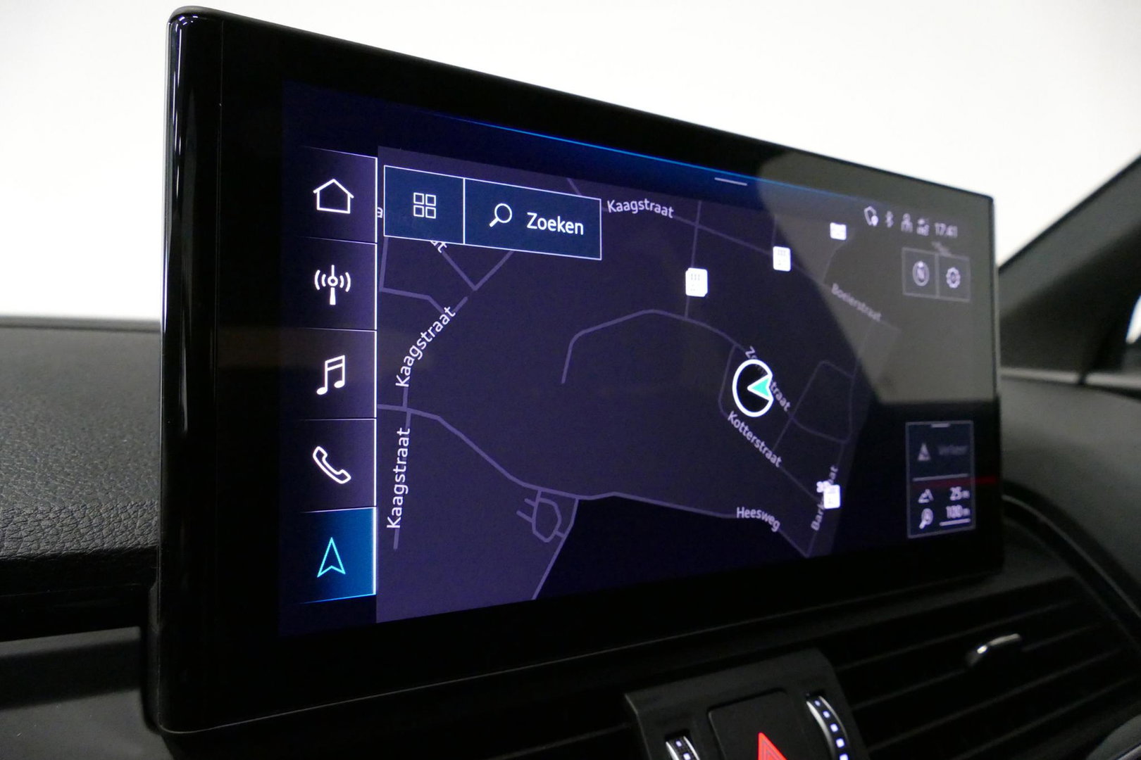 Audi Q5 Sportback 50 TFSI e S edition Competition / S-Line / SQ5 Diffuser / Maxton Design Bodykit V.2 / Panoramadak / Matrix LED / Rondomzichtcamera / Ambienteverlichting / Apple Carplay - Android Auto / Stoelverwarming / Audi Sound System / Dodehoek detectie / A