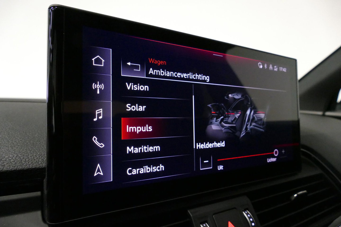 Audi Q5 Sportback 50 TFSI e S edition Competition / S-Line / SQ5 Diffuser / Maxton Design Bodykit V.2 / Panoramadak / Matrix LED / Rondomzichtcamera / Ambienteverlichting / Apple Carplay - Android Auto / Stoelverwarming / Audi Sound System / Dodehoek detectie / A