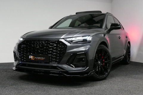 Audi Q5 Sportback 50 TFSI e S edition Competition / S-Line / SQ5 Diffuser / Maxton Design Bodykit V.2 / Panoramadak / Matrix LED / Rondomzichtcamera / Ambienteverlichting / Apple Carplay - Android Auto / Stoelverwarming / Audi Sound System / Dodehoek detectie / A