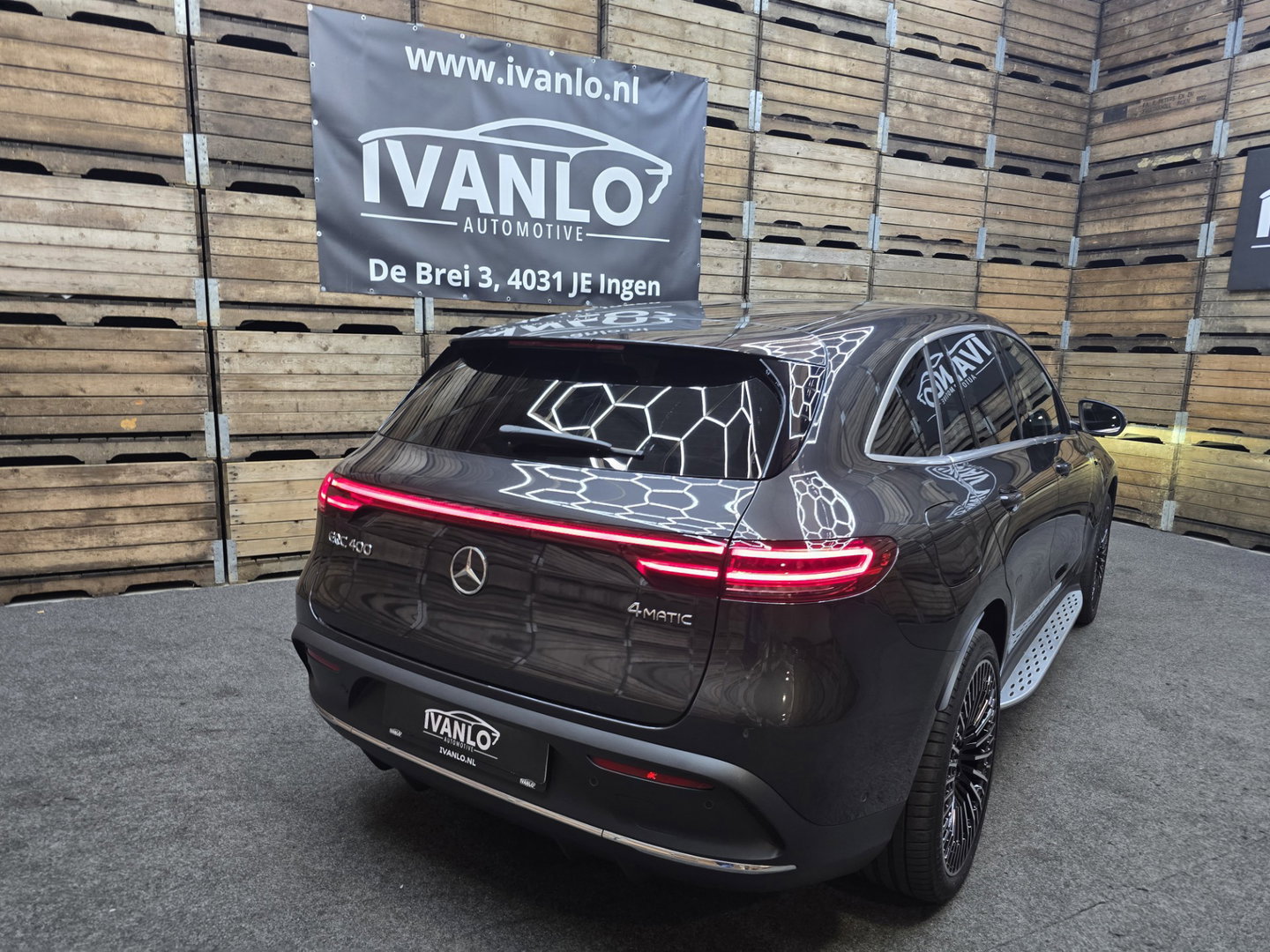Mercedes-Benz EQC 400 4MATIC AMG Line 80 kWh Pano Advance Clima Cruise 20"LM