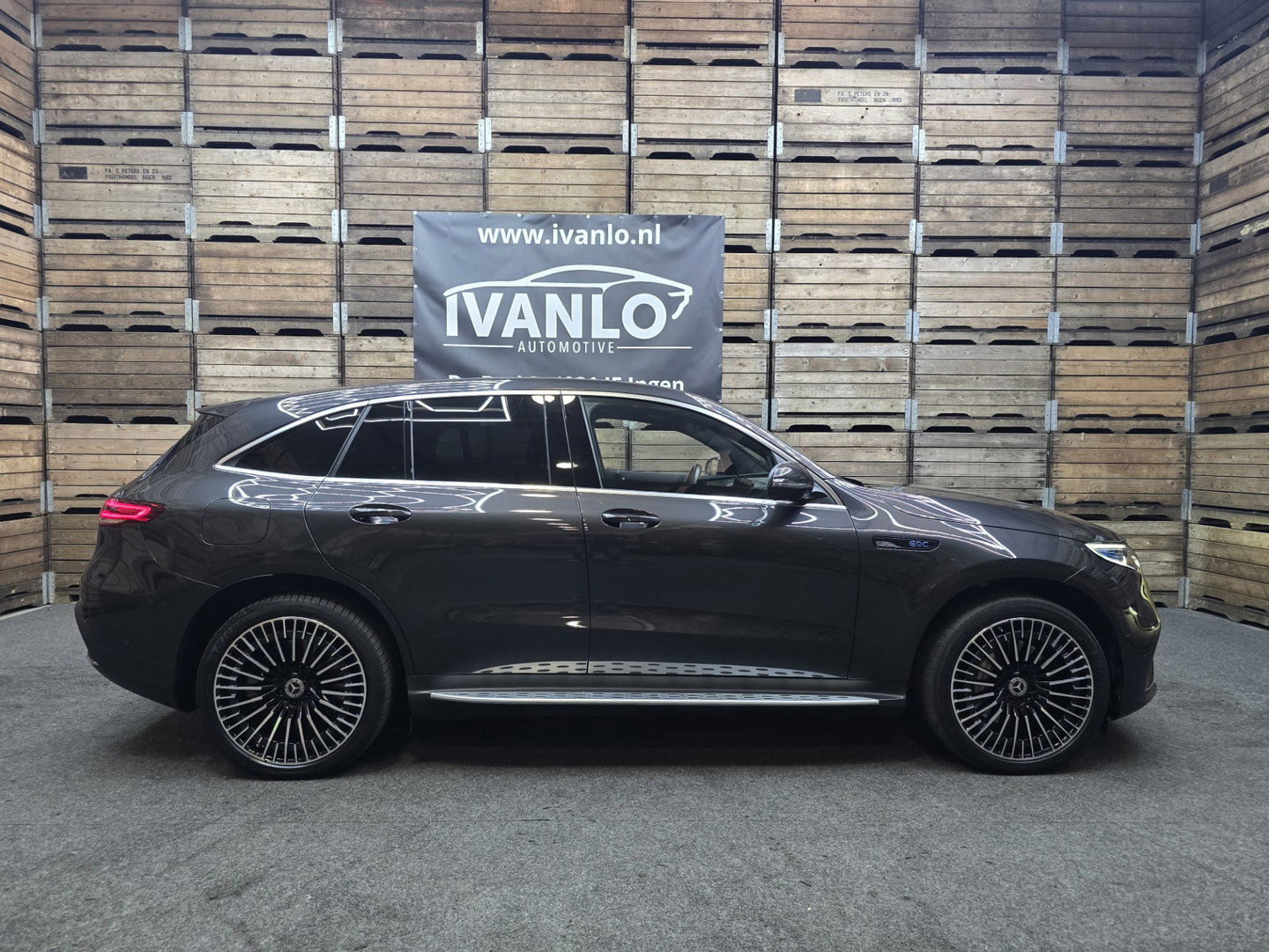 Mercedes-Benz EQC 400 4MATIC AMG Line 80 kWh Pano Advance Clima Cruise 20"LM