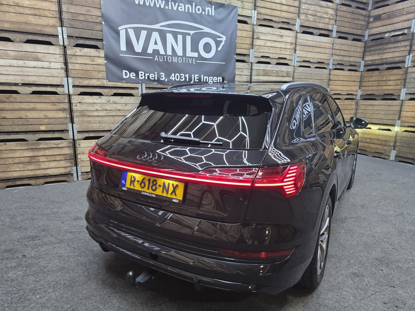 Audi e-tron 55 quattro S edition S-Line 95 kWh Pano HUD Clima LED Trekhaak 20"LM