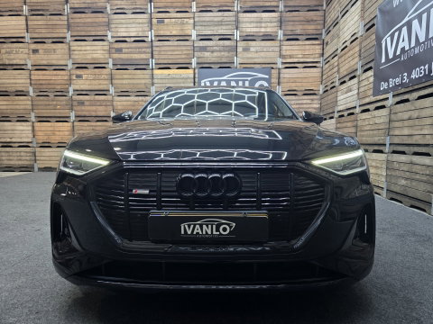 Audi e-tron 55 quattro S edition S-Line 95 kWh Pano HUD Clima LED Trekhaak 20"LM