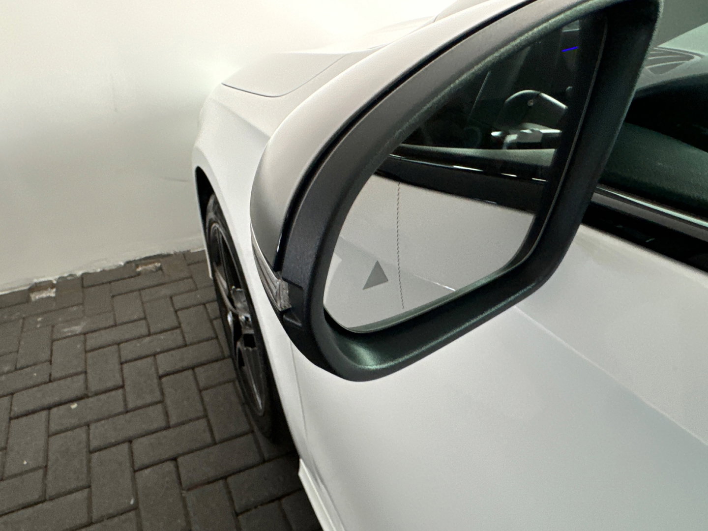 Mercedes-Benz A-Klasse 250 e AMG Pano|Memory|Keyless|360 Camera