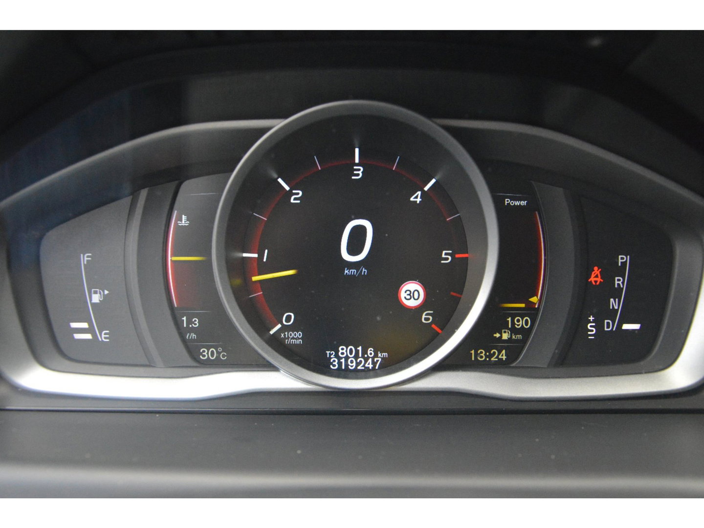 Volvo XC70 2.4 D4 Polar+ 5 Cylinder | Adaptive Cruise | BLIS | Perfect onderhoud | Stoel + Stuur verwarmd |