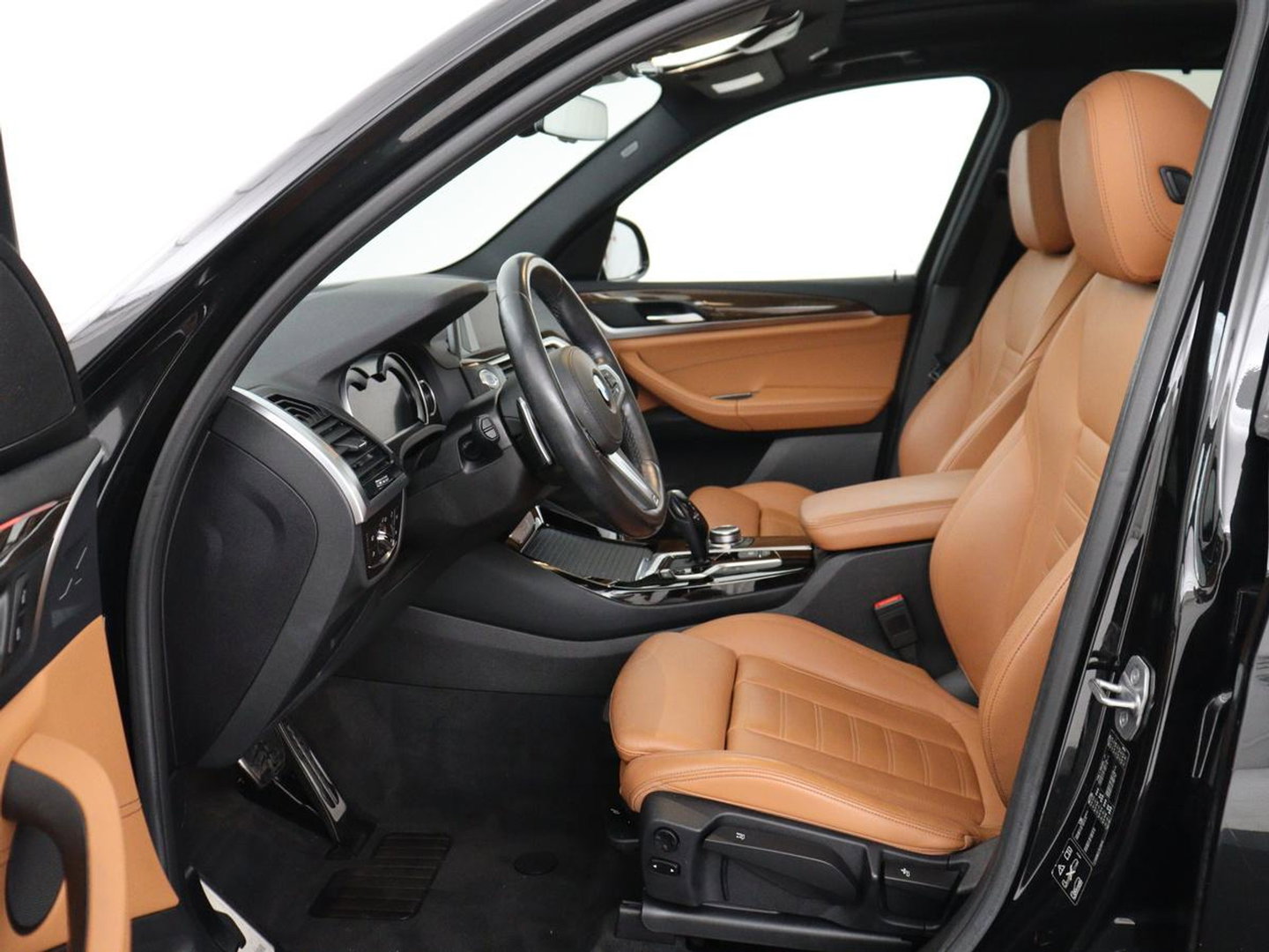BMW X3 xDrive20i High Executive M-sport | Panoramadak | Head-up | Leder | Adaptive cruise | Camera | Park assist | Climate control | Stoelverwarming | Full LED | 3 zone klimaat |
