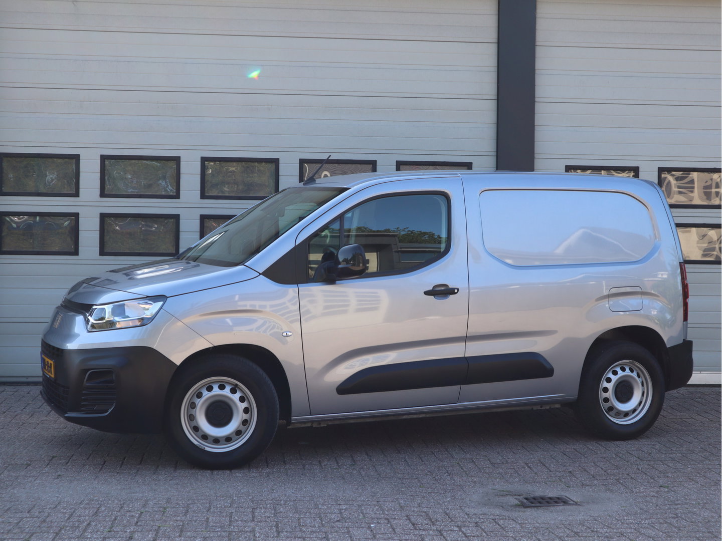 Fiat E-Doblò 136 L1 50 kWh AC+DC Snelladen - Dealer onderhouden - Camera