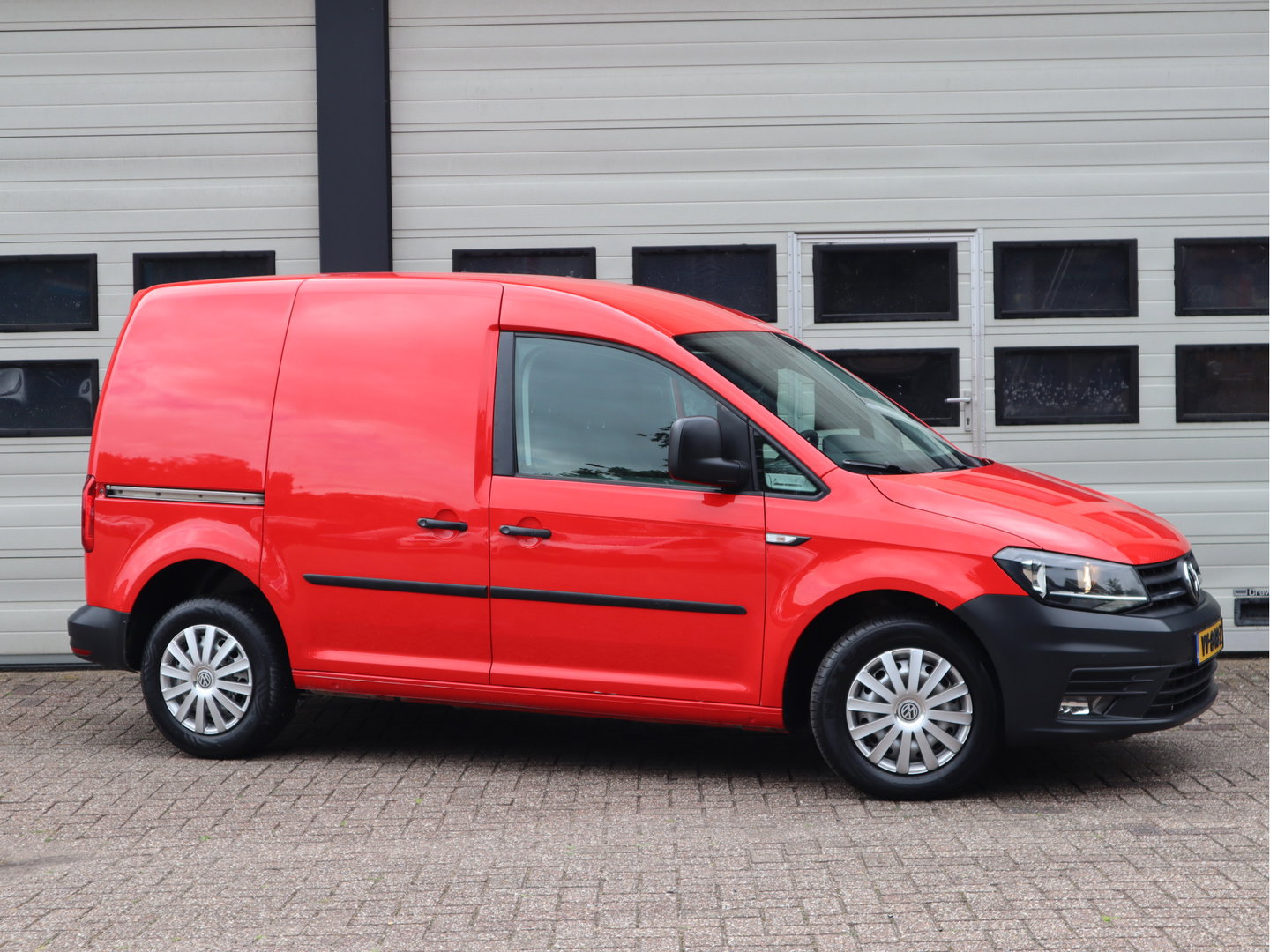 Volkswagen Caddy 2.0 TDI 102 pk EURO 6 - DSG Automaat