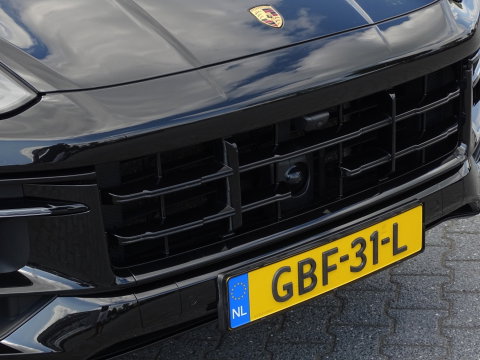 Porsche Cayenne Coupé 3.0 E-Hybrid 470PK / Sport Design / Bose / 2024 *NAP*