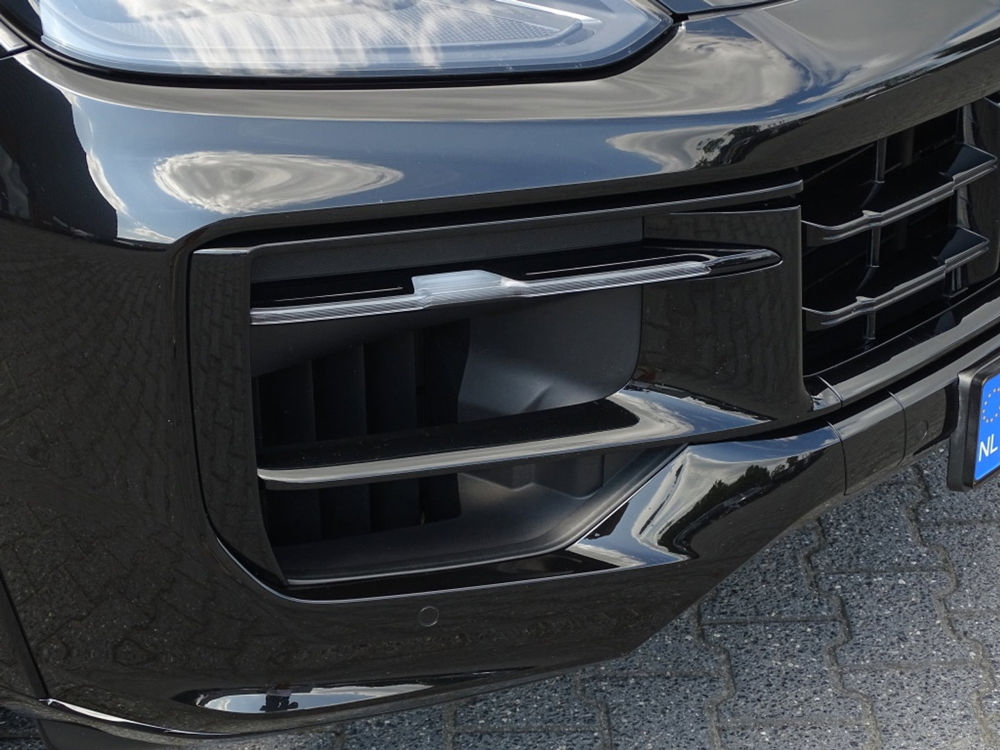 Porsche Cayenne Coupé 3.0 E-Hybrid 470PK / Sport Design / Bose / 2024 *NAP*