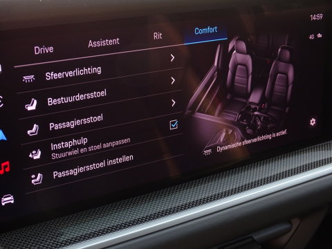 Porsche Cayenne Coupé 3.0 E-Hybrid 470PK / Sport Design / Bose / 2024 *NAP*