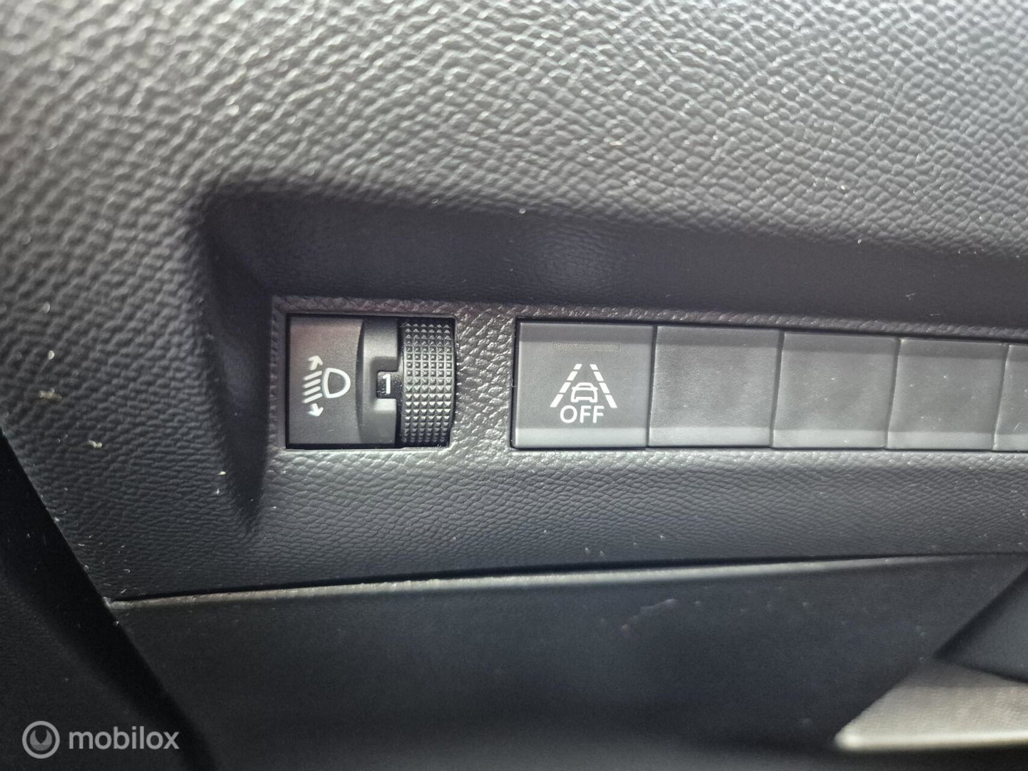 Peugeot 208 1.2 PureTech Active Pack, 100 PK, Nieuwe D-Riem!