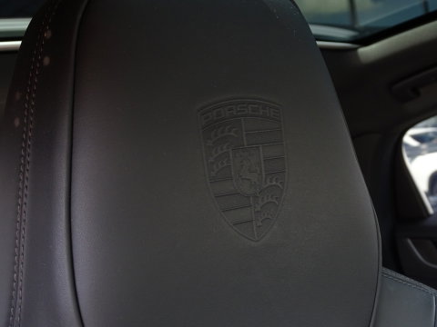 Porsche Cayenne Coupé 3.0 E-Hybrid 470PK / Sport Design / Bose / 2024 *NAP*