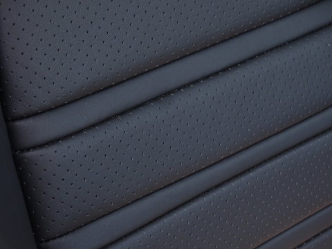 Porsche Cayenne Coupé 3.0 E-Hybrid 470PK / Sport Design / Bose / 2024 *NAP*