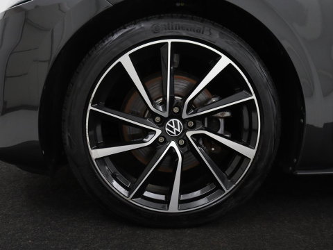 Volkswagen Id.3 Pro 58 kWh | SOH 94.5% | Panoramadak | Stuur/stoel verwarming | Adaptive cruise | 360 camera | Carplay | Massage stoelen | Climate control | Sfeerverlichting | Warmtepomp
