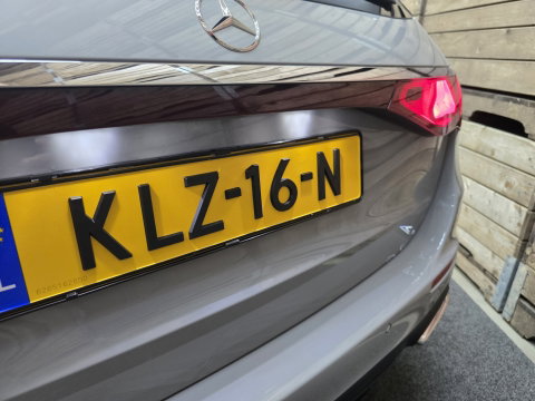 Mercedes-Benz E-Klasse Estate 300 e Exclusive Line AMG HUD 360 Pano Luchtv LED Leder Hyper 20"LM