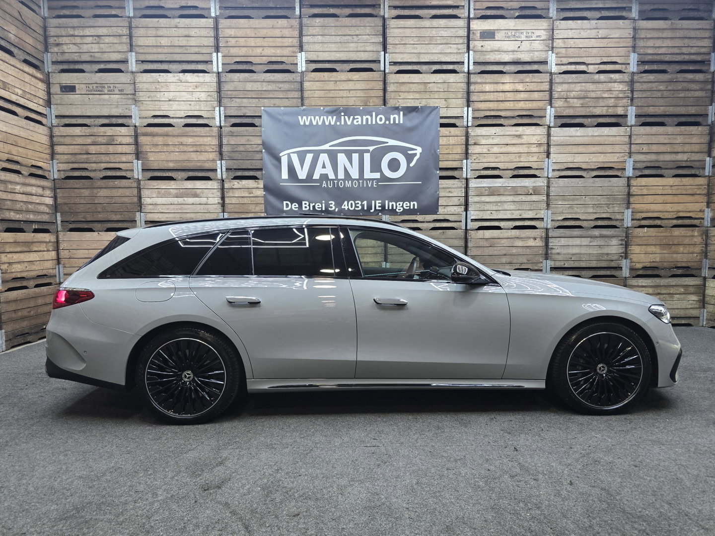 Mercedes-Benz E-Klasse Estate 300 e Exclusive Line AMG HUD 360 Pano Luchtv LED Leder Hyper 20"LM