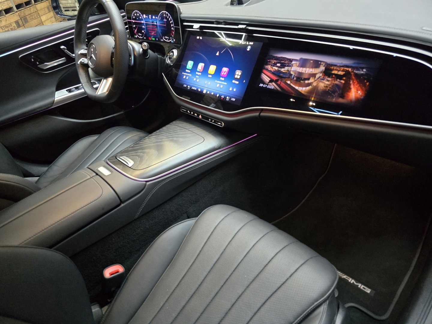 Mercedes-Benz E-Klasse Estate 300 e Exclusive Line AMG HUD 360 Pano Luchtv LED Leder Hyper 20"LM
