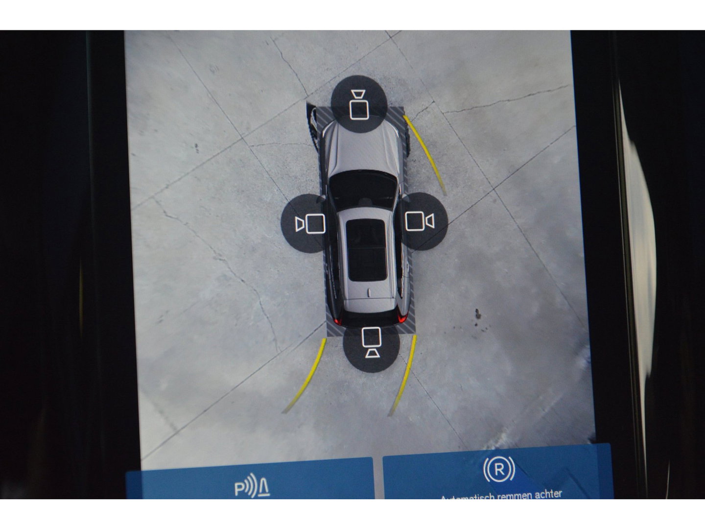 Volvo XC60 T6 Hybride AWD Plus Dark | 360° Camera | Harman/Kardon | Panoramadak | Stoel + Stuur Verwarmd | Apple CarPlay |