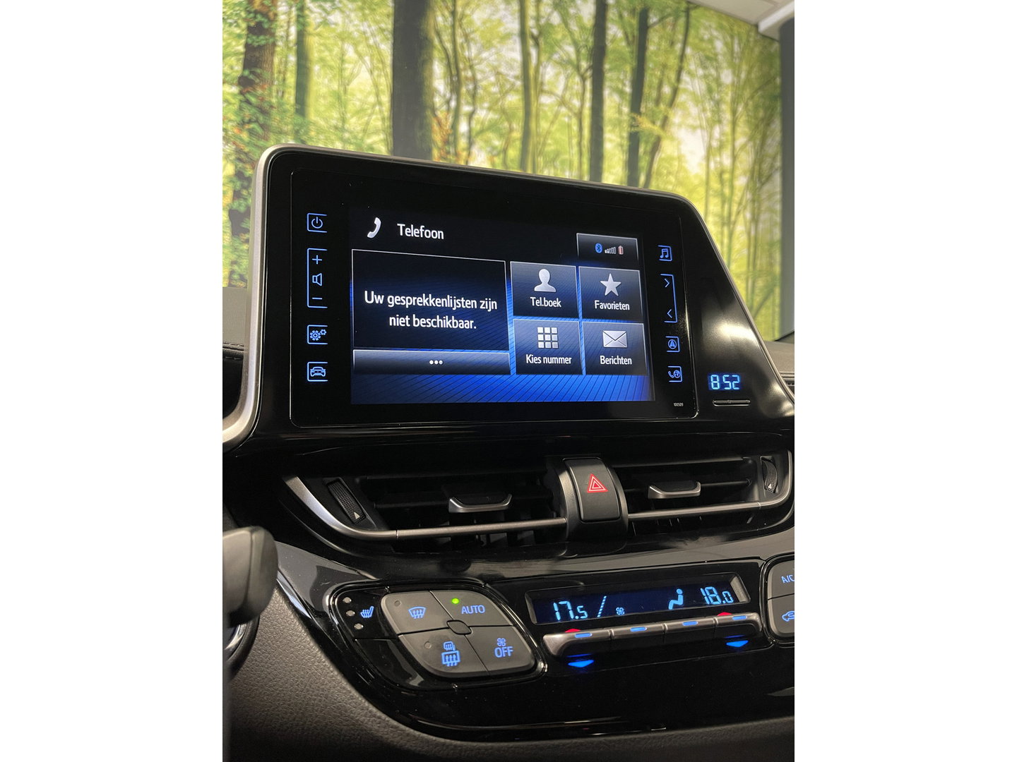Toyota C-HR 1.8 Hybrid Dynamic | Airconditioning | Bluetooth | Cruise control | Hybride | DAB+ | Achteruitrijcamera |