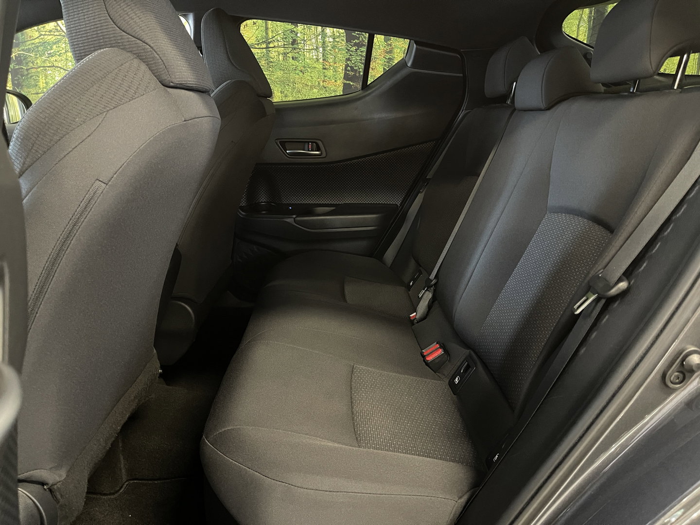 Toyota C-HR 1.8 Hybrid Dynamic | Airconditioning | Bluetooth | Cruise control | Hybride | DAB+ | Achteruitrijcamera |