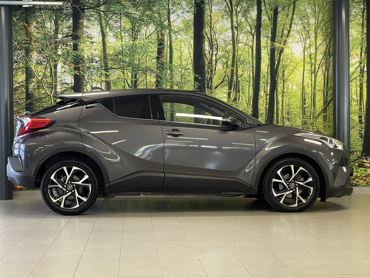 Toyota C-HR 1.8 Hybrid Dynamic | Airconditioning | Bluetooth | Cruise control | Hybride | DAB+ | Achteruitrijcamera |