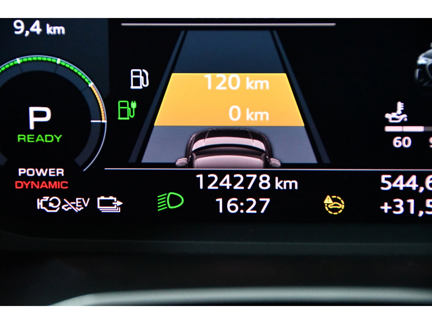 Audi Q3 Sportback 45 TFSI e S-Line PHEV, Pano, Maxton