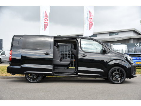 Opel Vivaro 2.2 BlueHDI L3 DC Black Edition FULL OPTIONS! Adaptieve Cruise, Camera, Virtual, 2 x Schuifdeur, Leder, Stuur/Stoel verwarming, 180pk, Automaat, LED, Uniek!