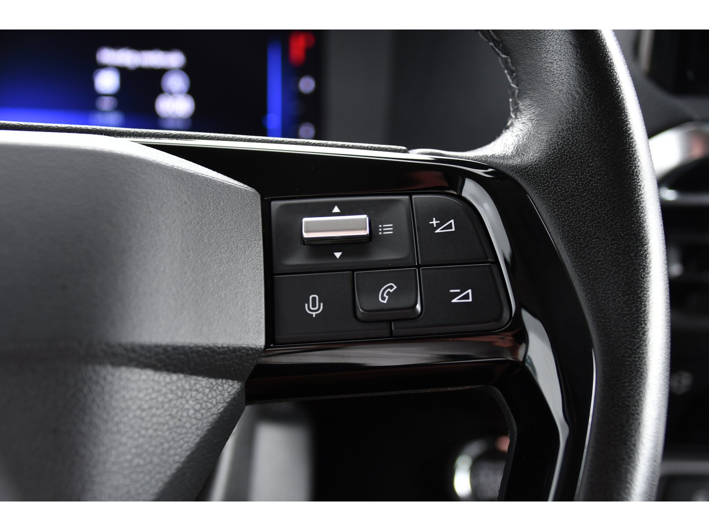 Opel Vivaro 2.2 BlueHDI L3 DC Black Edition FULL OPTIONS! Adaptieve Cruise, Camera, Virtual, 2 x Schuifdeur, Leder, Stuur/Stoel verwarming, 180pk, Automaat, LED, Uniek!