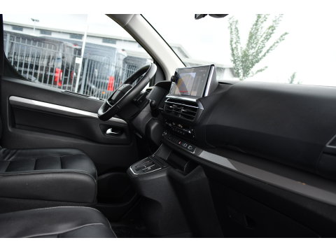 Opel Vivaro 2.2 BlueHDI L3 DC Black Edition FULL OPTIONS! Adaptieve Cruise, Camera, Virtual, 2 x Schuifdeur, Leder, Stuur/Stoel verwarming, 180pk, Automaat, LED, Uniek!