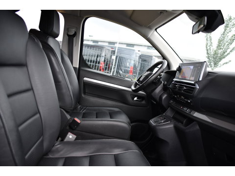 Opel Vivaro 2.2 BlueHDI L3 DC Black Edition FULL OPTIONS! Adaptieve Cruise, Camera, Virtual, 2 x Schuifdeur, Leder, Stuur/Stoel verwarming, 180pk, Automaat, LED, Uniek!