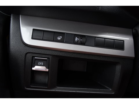Opel Vivaro 2.2 BlueHDI L3 DC Black Edition FULL OPTIONS! Adaptieve Cruise, Camera, Virtual, 2 x Schuifdeur, Leder, Stuur/Stoel verwarming, 180pk, Automaat, LED, Uniek!